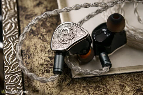 Hifiman RE2000 Gold & Silver Review: Straight forward - About